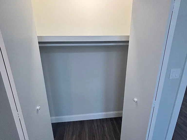 24 Mount Vernon Apartments — Photo 43