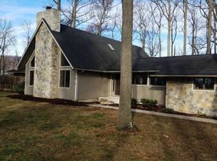 127 International Ct, Martinsburg, WV 25403