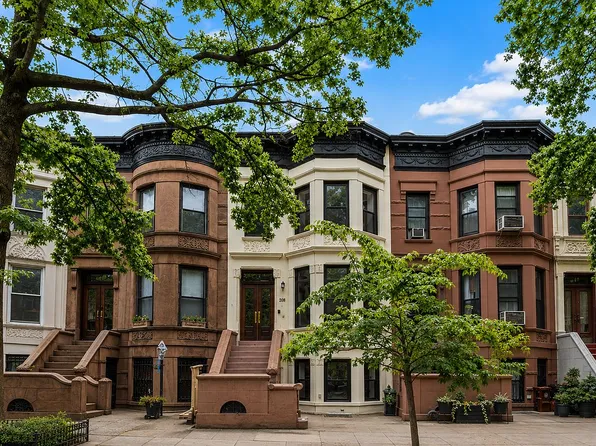 208 Lincoln Rd, Brooklyn, NY 11225