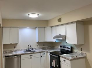 974 E Oak St #C, Palmyra, PA 17078
