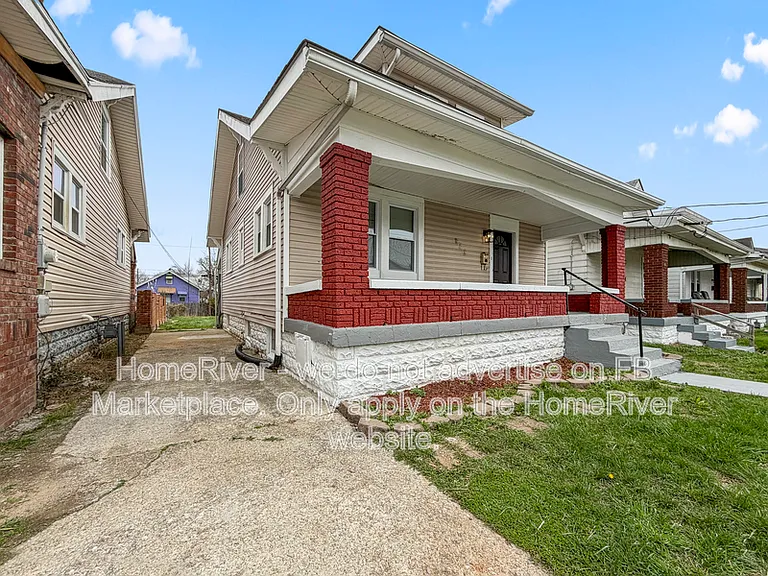 823 S 38th St — Photo 20
