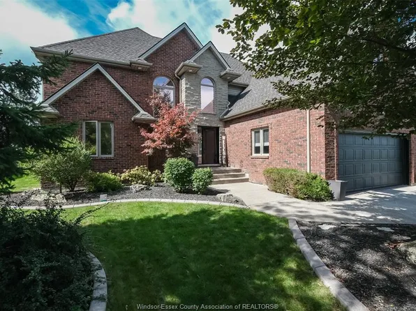 369 Pinehurst Dr, Windsor, ON N8L 0V8