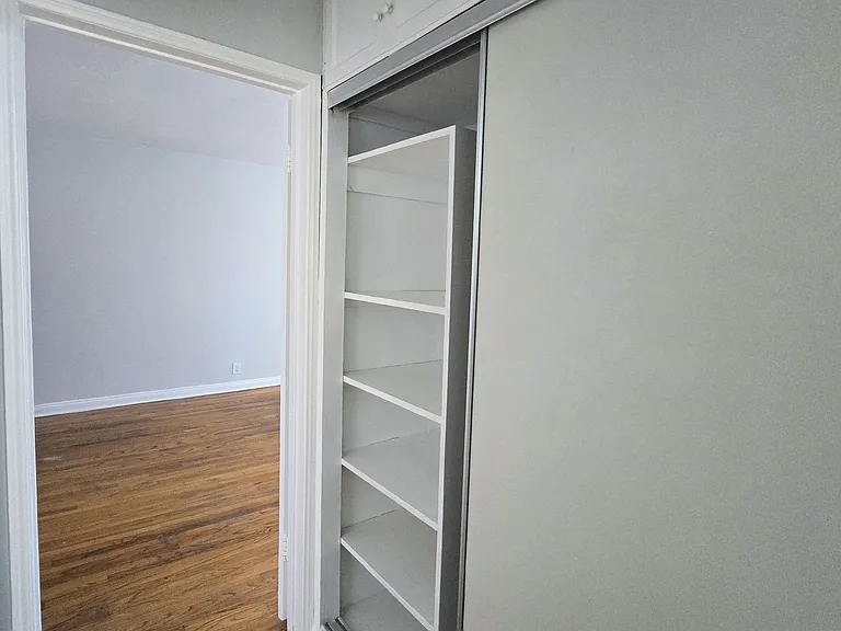 478 Landfair Ave — Photo 46