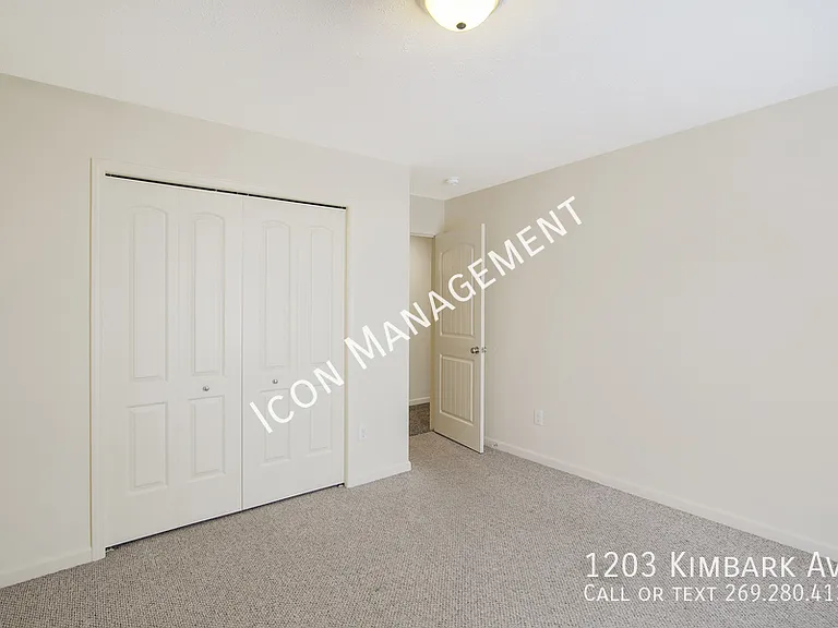 1203 Kimbark Ave — Photo 15