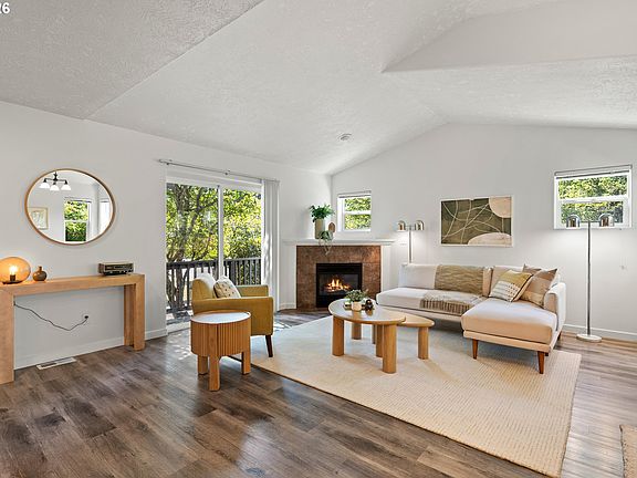 3rd image of 38796 Cascadia Village Dr
