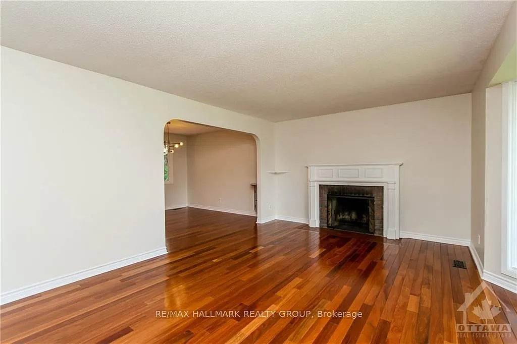 4 bed, $3,650 — Photo 4
