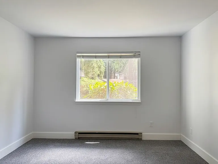 12905 126th Ct NE #L105 — Photo 28