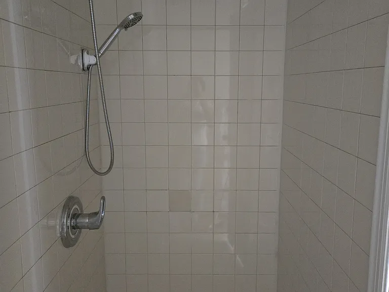 1733 Montgomery Ave #2 — Photo 15