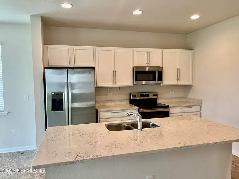 12591 Lake Taylor Ln — Photo 7