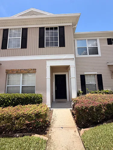 16255 Swan View Cir Photo 1
