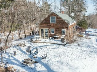 19 Palmer Ln, Hollis Center, ME 04042