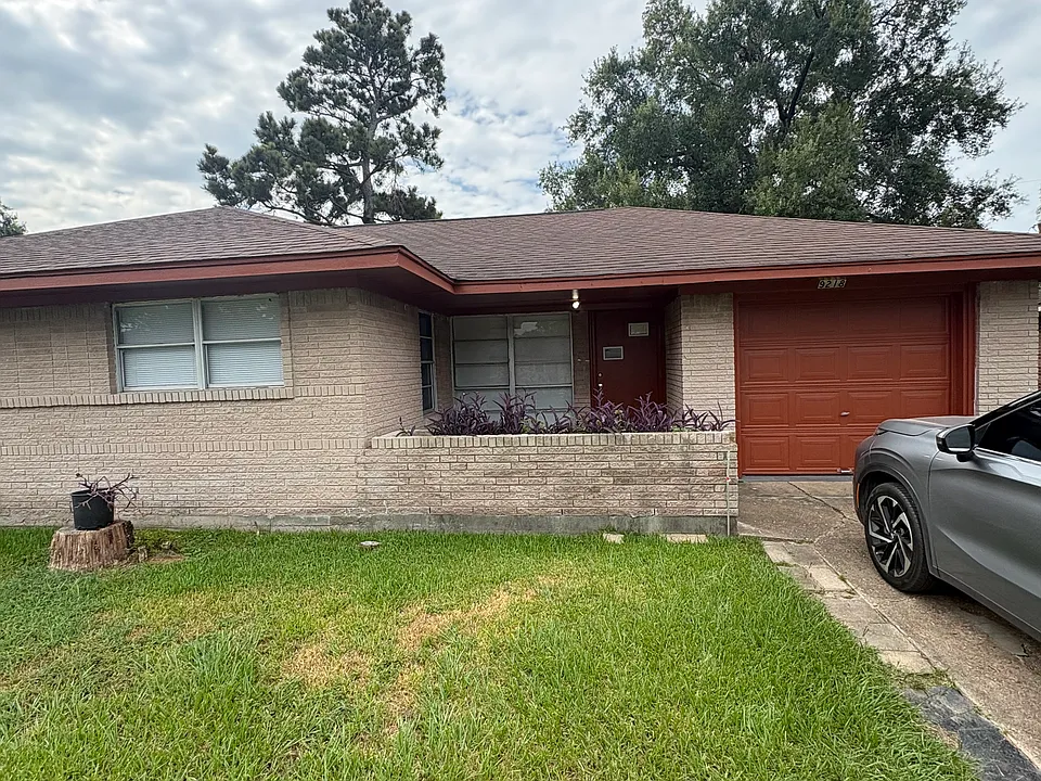 9218 Laura Koppe Rd