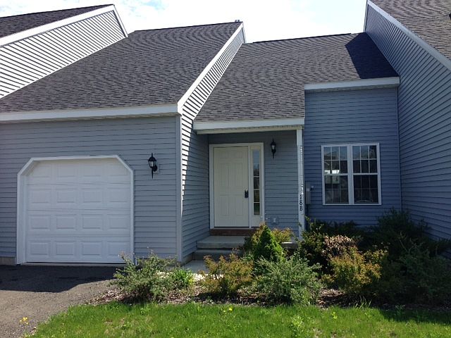 1st image of 18B Pointe West Dr
