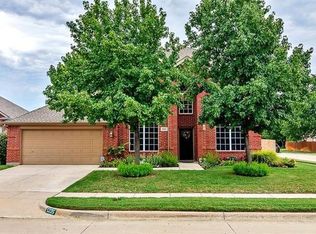 5225 Rush Creek Ct, Fort Worth, TX 76244