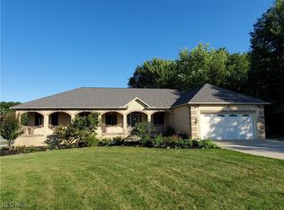 34321 Eddy Rd, Willoughby, OH 44094