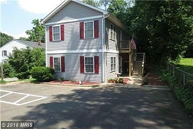 2nd image of 85 Alexandria Pike #B