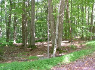 Fawn Rd, Pocono Lake, PA 18347