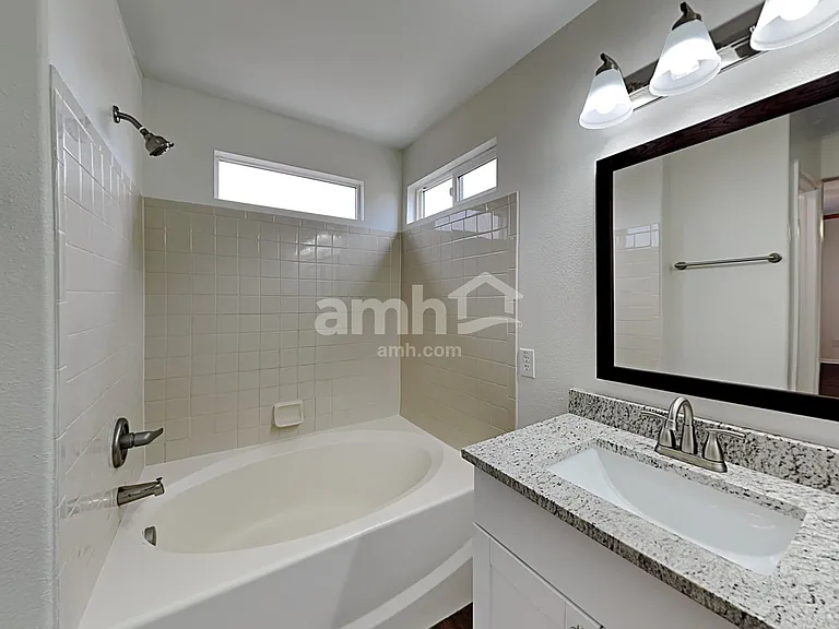 7728 Barn Owl Dr — Photo 14