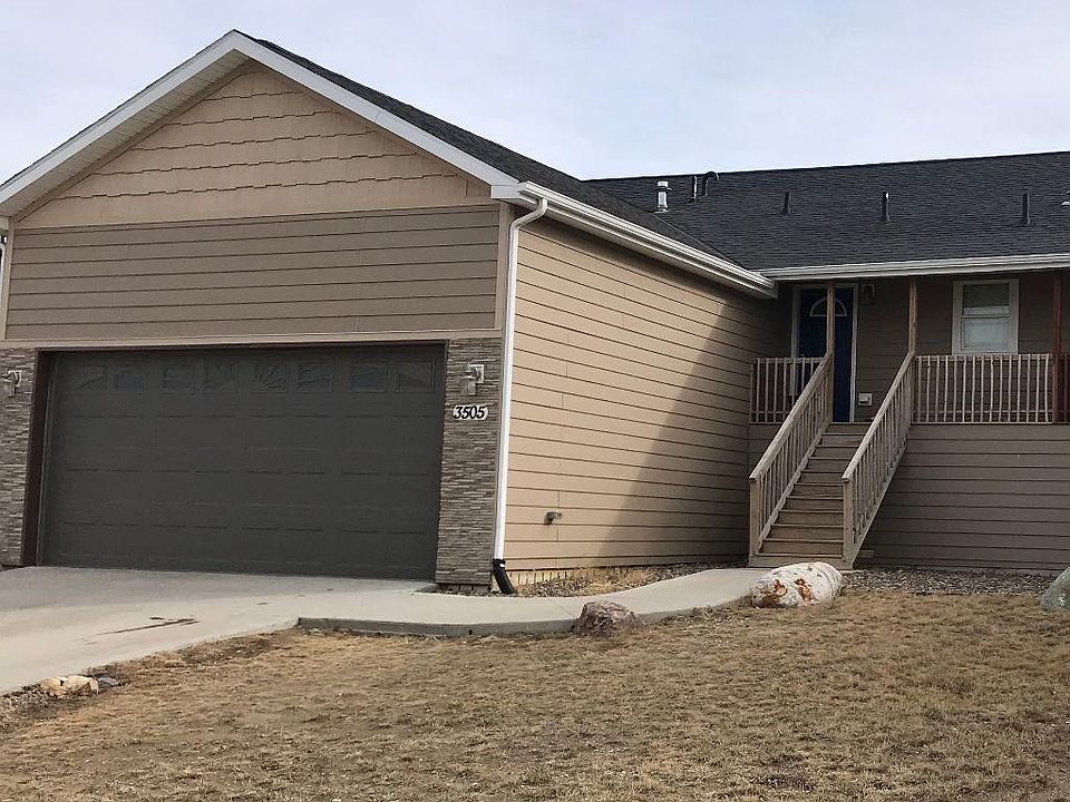 Impeccable newly remodeled two-story townhome with four (4) bedrooms and four (4.5) and half bathrooms, approximately 2,500 sq. ft.