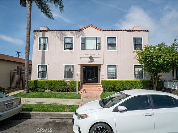3rd image of 1035 Lime Ave