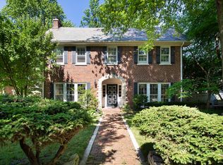 340 Woodland Ave, Winnetka, IL 60093