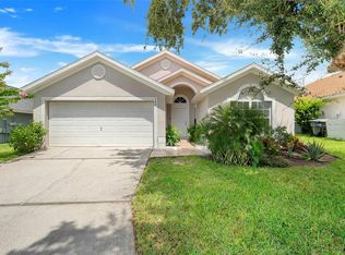 180 Laurel Ridge Pass, Davenport, FL 33897