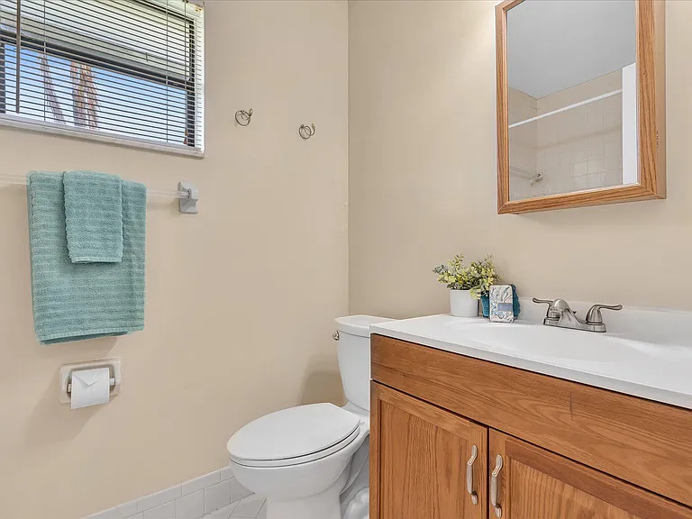 299 NW 36th Ave — Photo 34