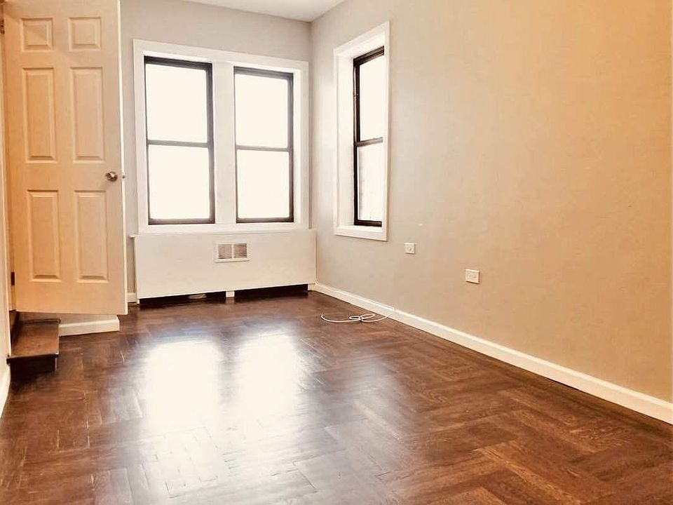 2nd image of 51 Buchanan Pl #4