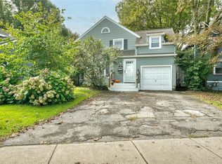 989 Atlantic Ave, Rochester, NY 14609