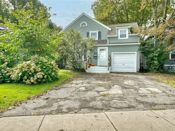 989 Atlantic Ave, Rochester, NY 14609