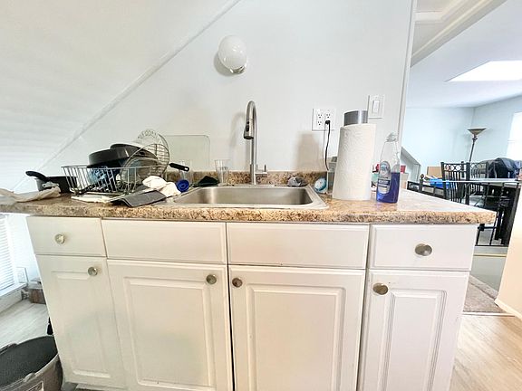 5th image of 175 Scooter Ln #2R
