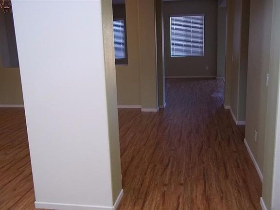 5th image of 12924 Clovis Ct