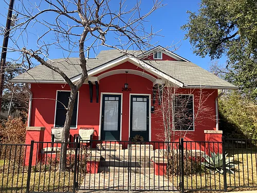 2900 West Ave Photo 1