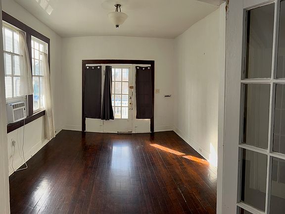 4th image of 2329 Upperline St #2329