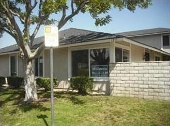 1st image of 1353 Peppertree Cir