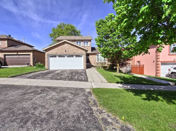 3 Tower Ct, Bradford West Gwillimbury, ON L3Z 2V2