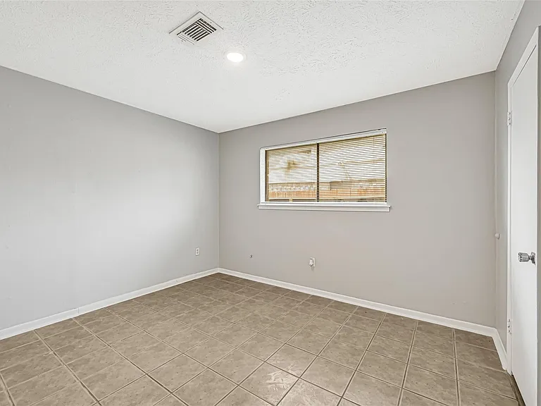 10127 Sagegate Dr — Photo 15