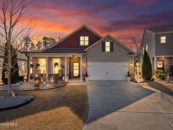 2nd image of 417 Belmont Lake Drive