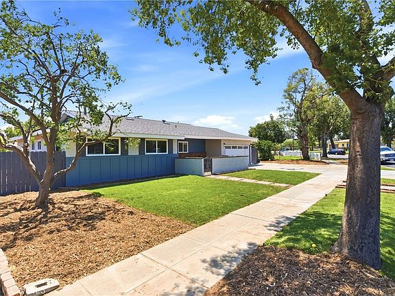 2nd image of 8254 San Vicente Ave