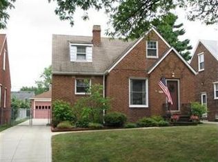 8607 Morton Ave, Brooklyn, OH