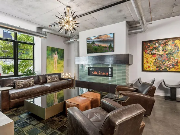200 Park Ave Unit 104, Minneapolis, MN 55415