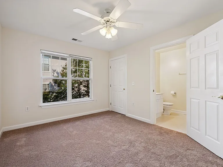 929 Morreene Rd #C31 — Photo 11