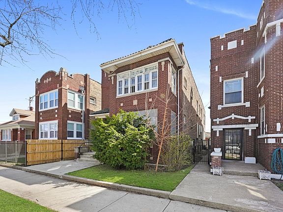 3rd image of 7919 S Bishop St