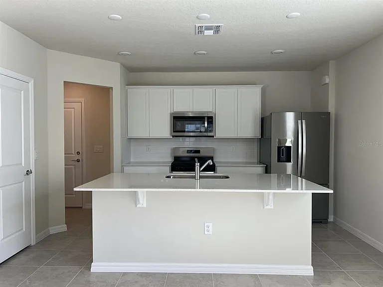 3355 Vine Leaf St — Photo 6