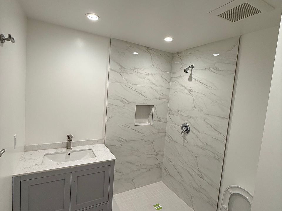 1st image of 4632 Pennsylvania Ave #C