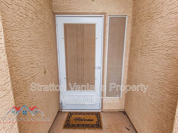 5th image of 6870 S Oakmont Dr