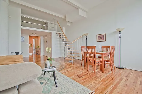 Sold by ROOM Real Estate | media 18