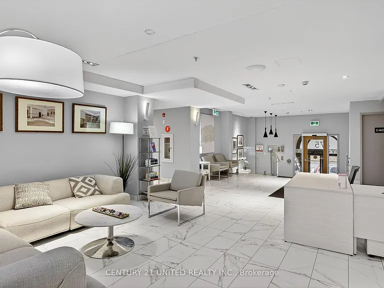 475 George St N #201 — Photo 16