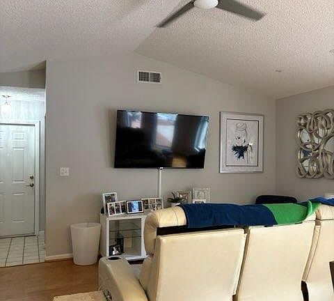 4th image of 4425 SW 72nd Ter