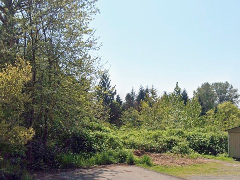 1st image of 322 XX 108th Avenue SE